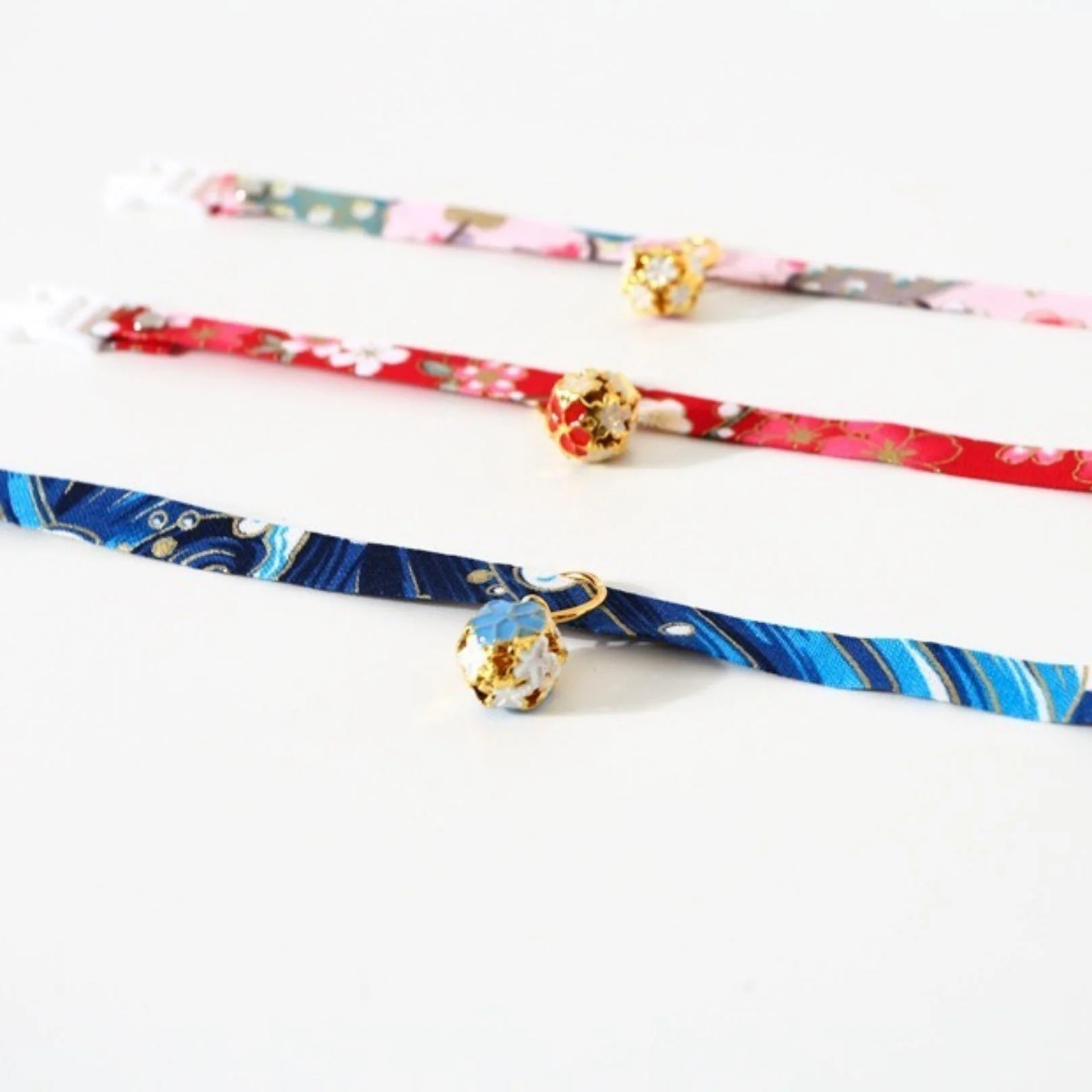 Japanese Style Adjustable Pet Flower Hollow Bell Collar - Image 11