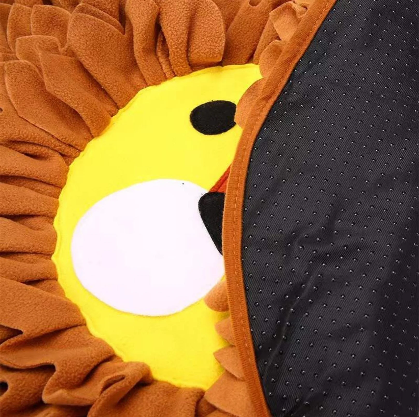 Lion Snuffle Mat - Engaging Snuffle Dog Toys - Image 4