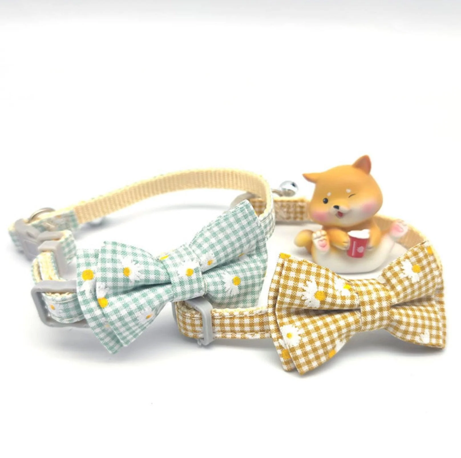Pet Adjustable Bow Collar with Daisy Pattern - Image 14